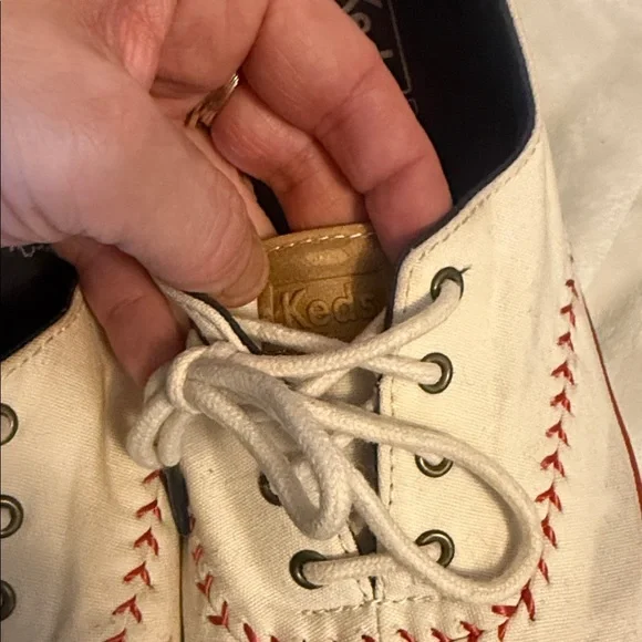 Keds Cream and red Toronto Blue Jays Sneakers size 19 - Picture 8 of 8